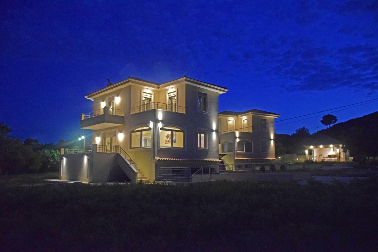 Villa Magdalena Lixouri Luaran gambar